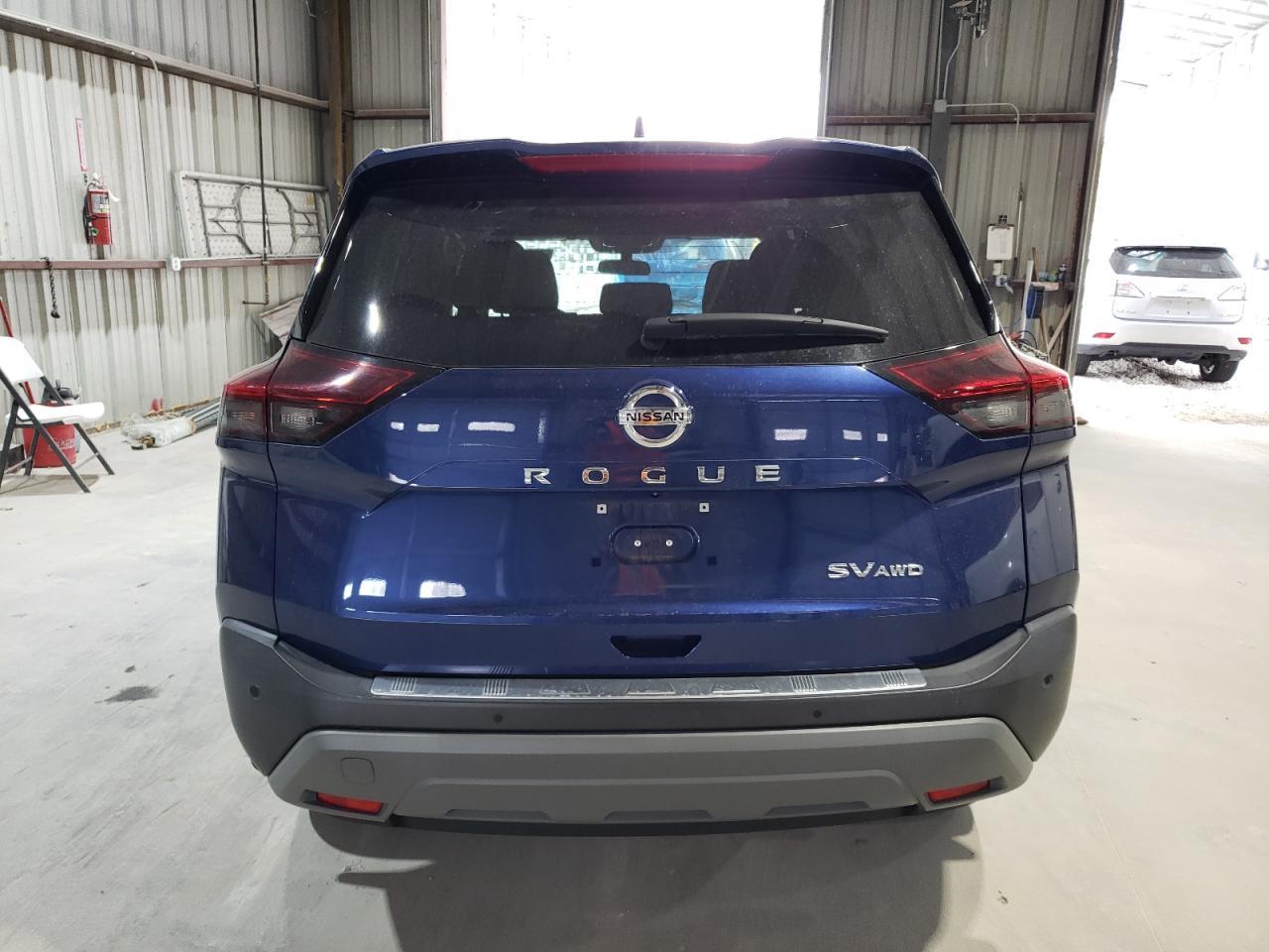 2021 Nissan Rogue Sv - Image 6
