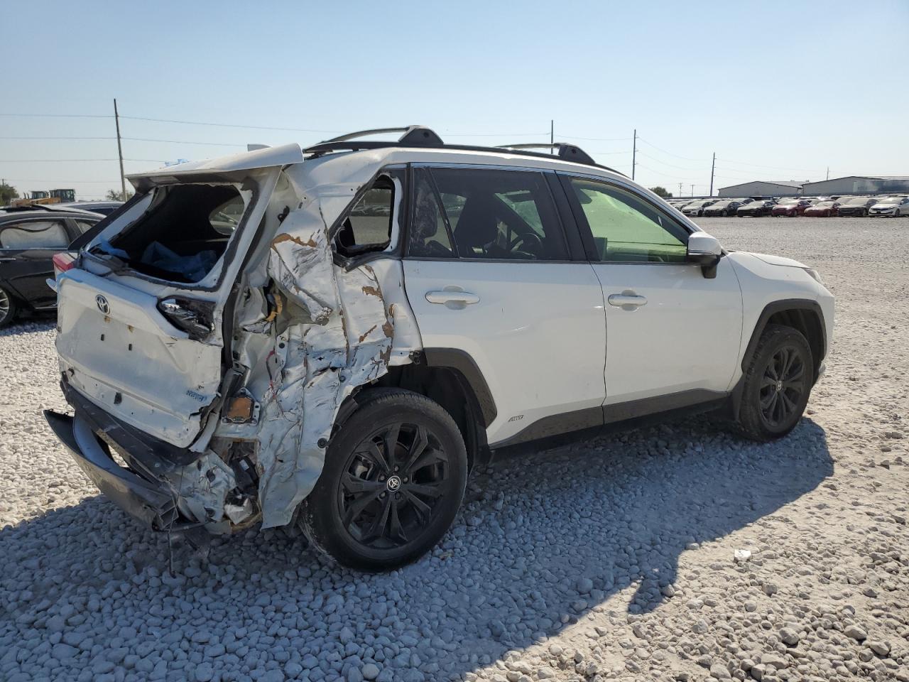 2023 Toyota Rav4 Se - Image 3