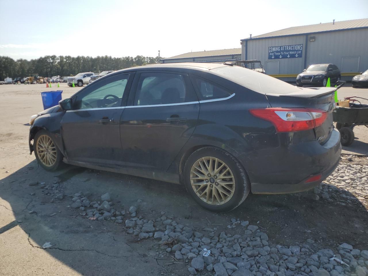 2014 Ford Focus Titanium - Image 2