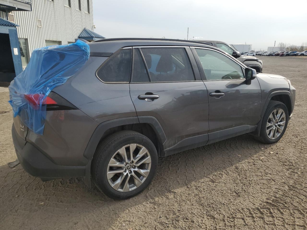 2022 Toyota Rav4 Xle Premium - Фото 3