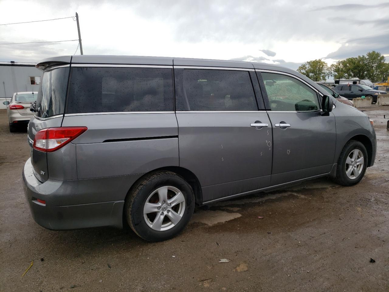 2015 Nissan Quest S - Image 3