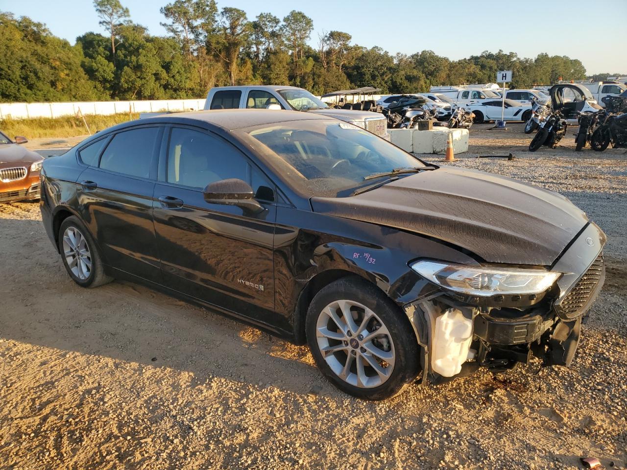 2019 Ford Fusion Se - Image 4
