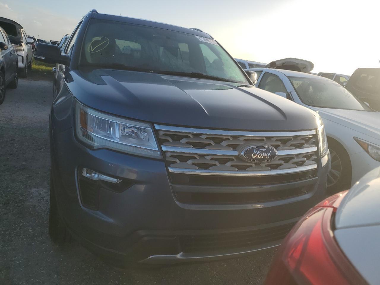 2018 Ford Explorer Xlt - Фото 5