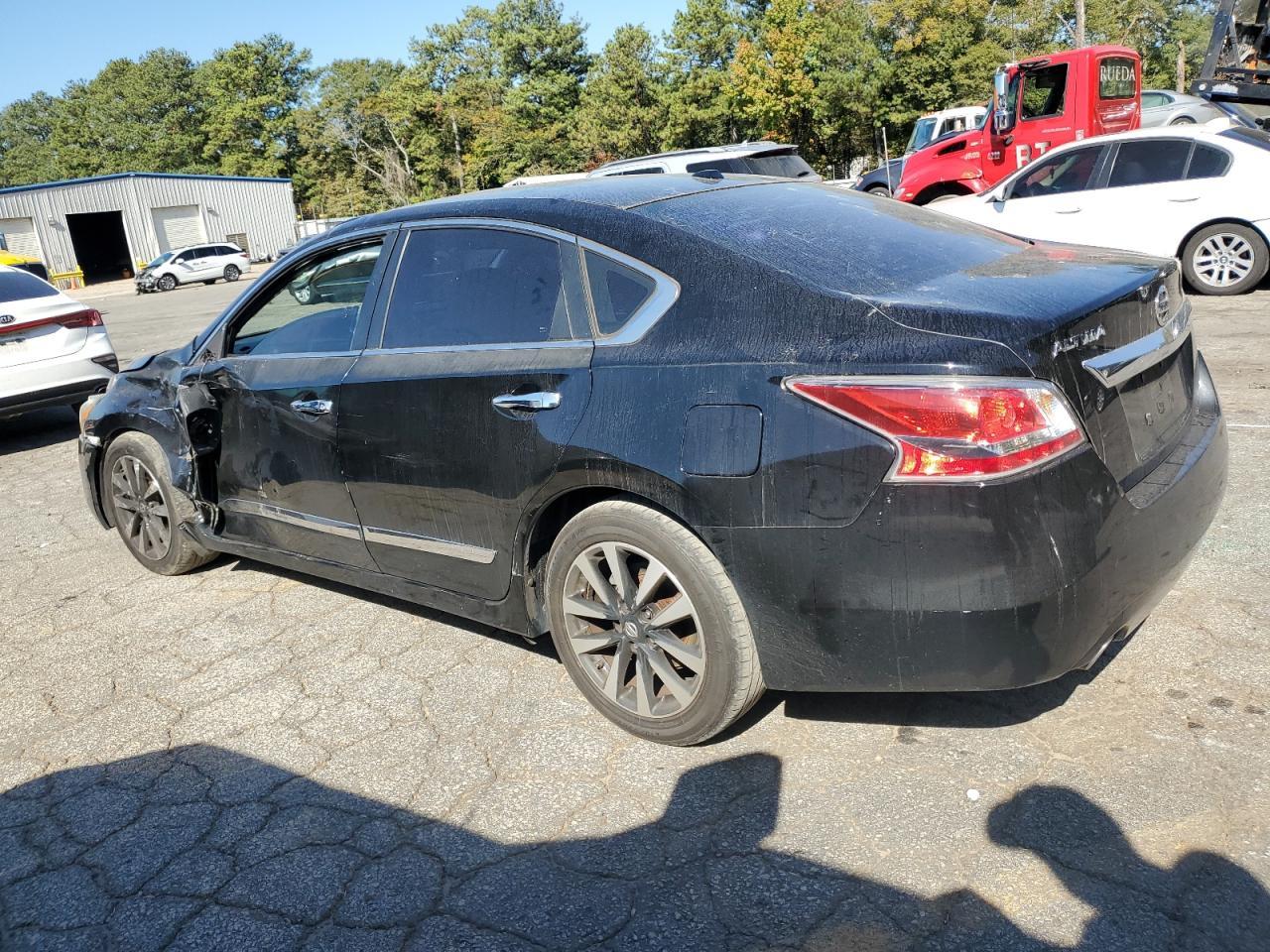 2015 Nissan Altima 2.5 - Фото 2