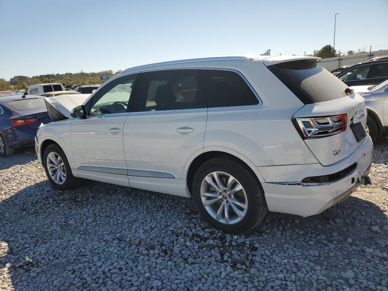 2017 Audi Q7 Premium Plus - Фото 2