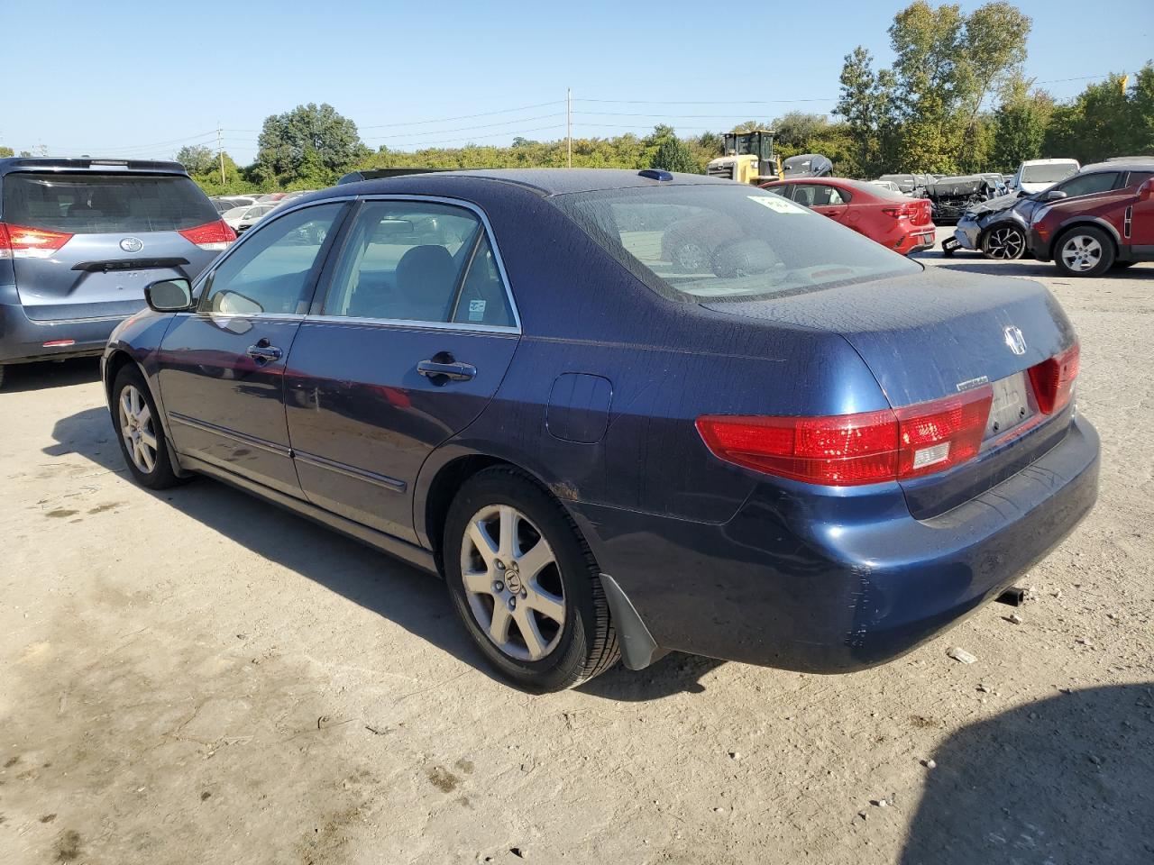 2005 Honda Accord Ex - Image 2