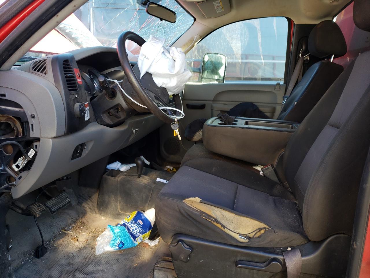 2011 Chev Silverado - Фото 7