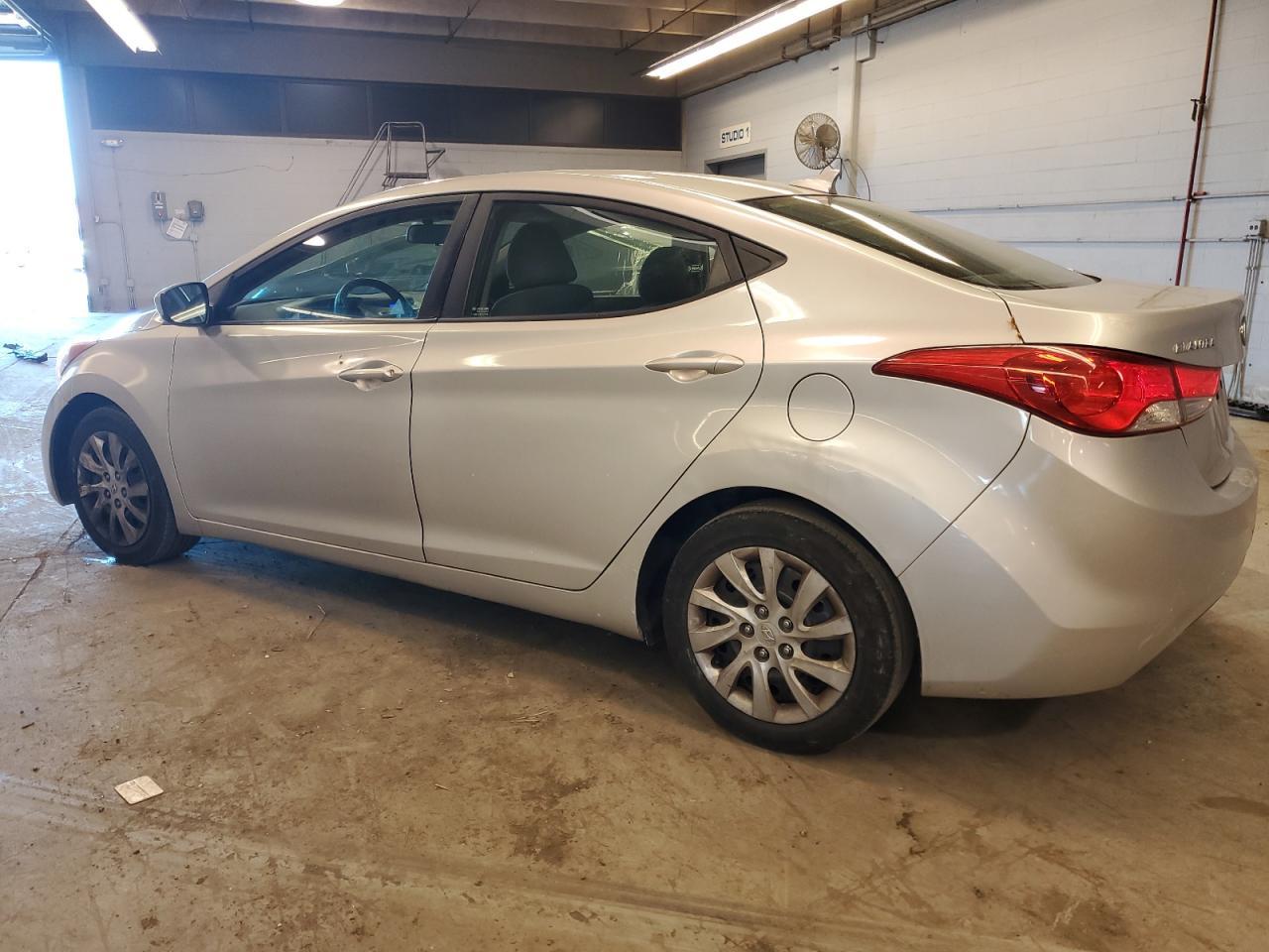 2012 Hyundai Elantra Gls - Фото 2