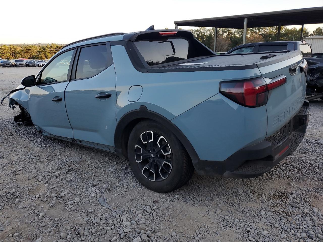 2022 Hyundai Santa Cruz Sel - Image 2