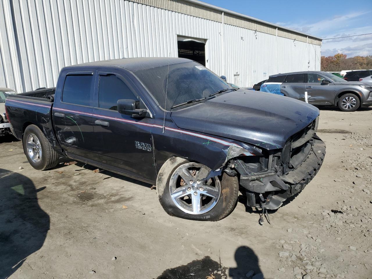 2016 Ram 1500 St - Image 4