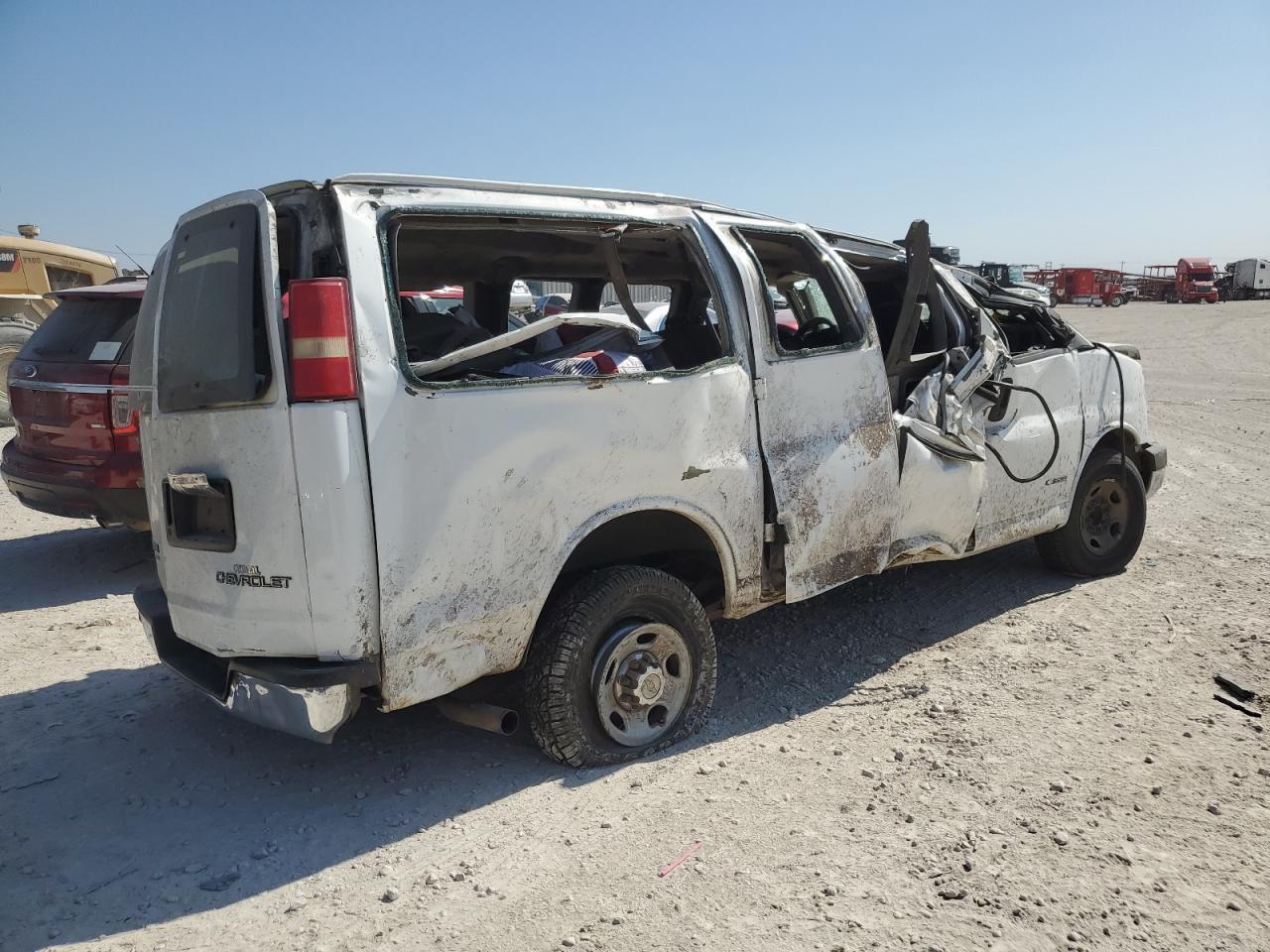 2006 Chevrolet Express G3500 - Image 3