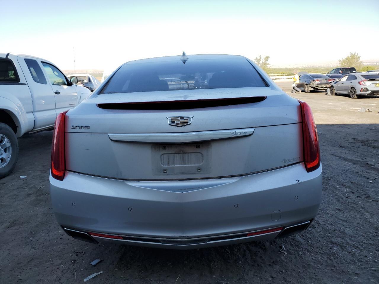 2016 Cadillac Xts Luxury Collection - Image 6