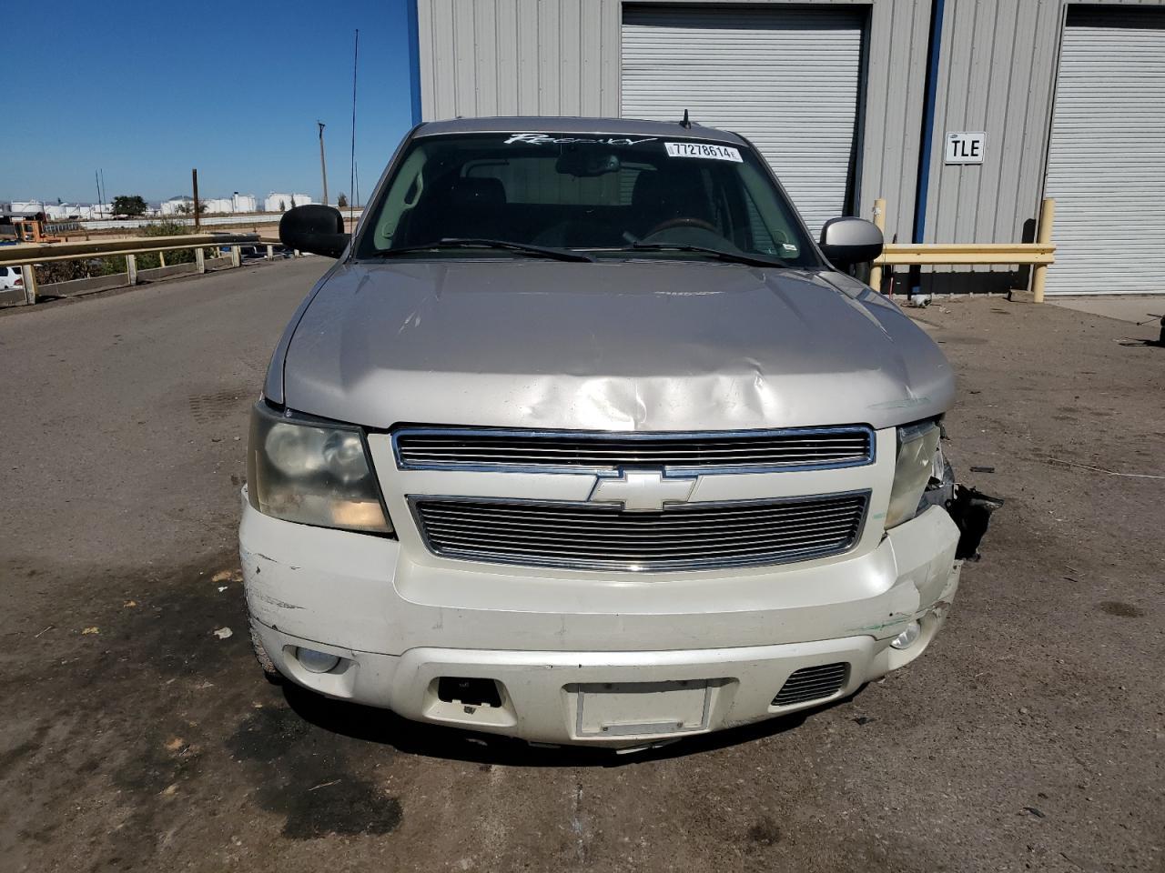 2007 Chevrolet Avalanche C1500 - Image 5