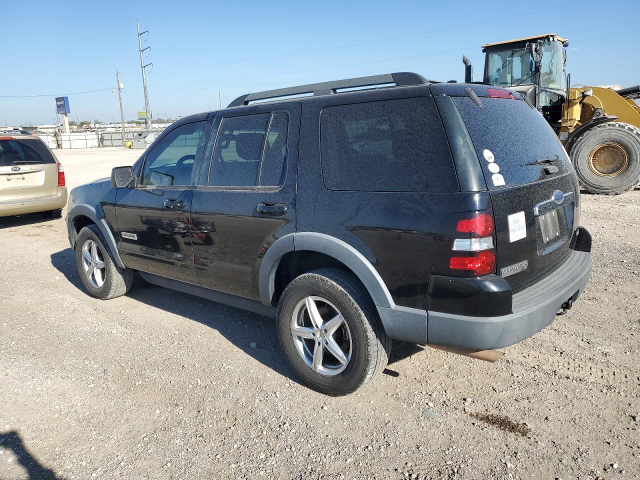 2007 Ford Explorer Xlt - Фото 2