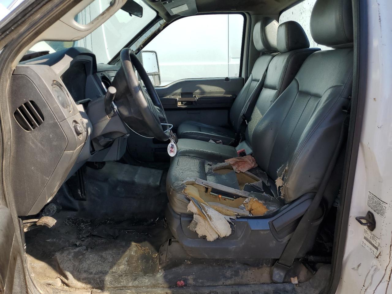 2015 Ford F350 Super Duty - Фото 7