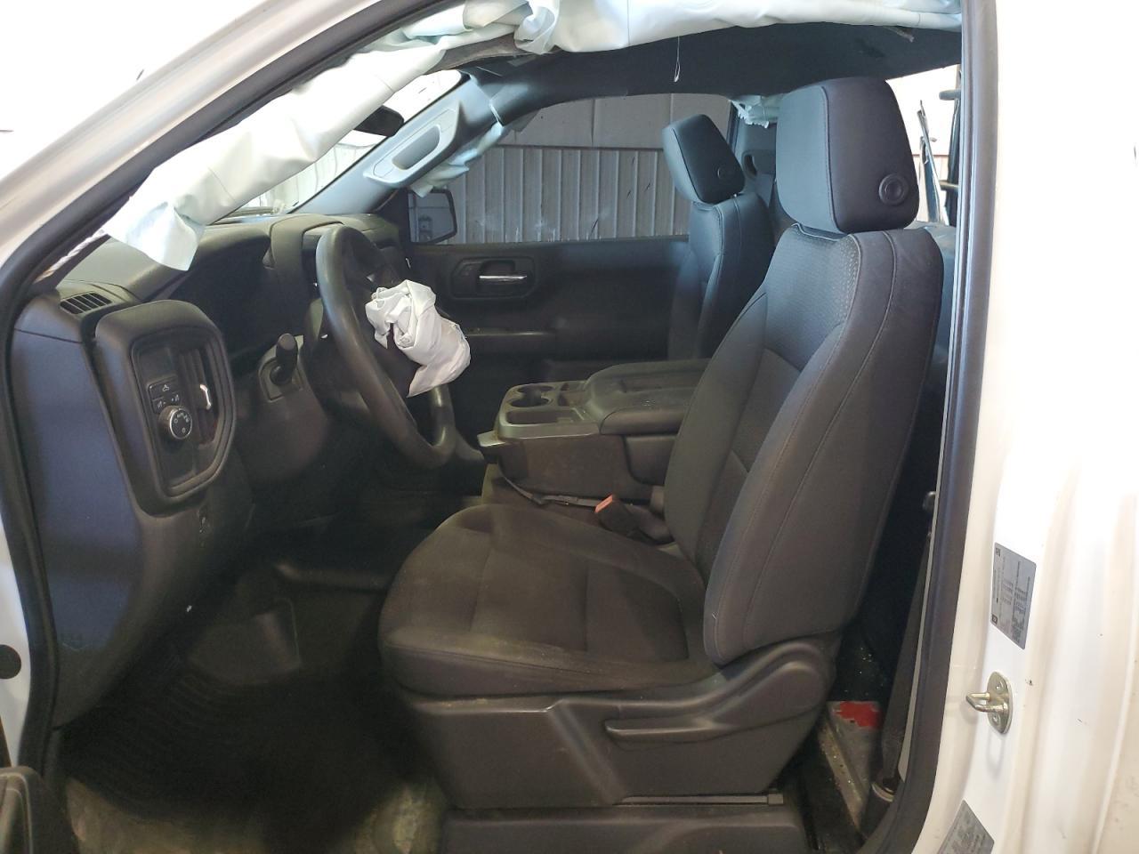 2020 Chevrolet Silverado C1500 - Фото 7