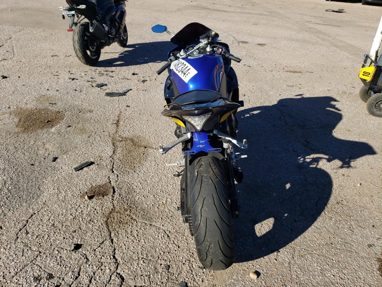 2011 Yamaha Yzfr1 - Фото 4