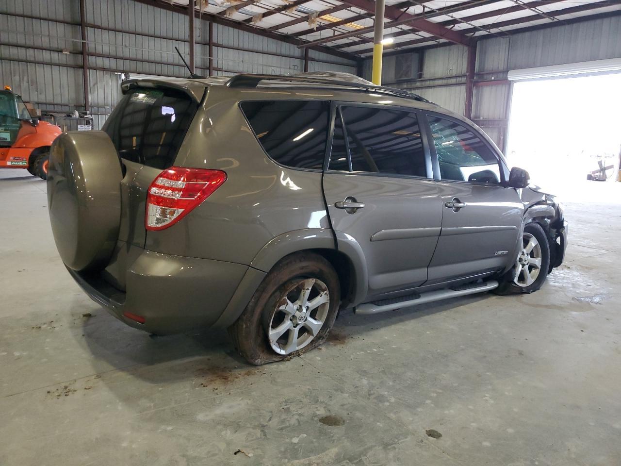 2011 Toyota Rav4 Limited - Фото 3