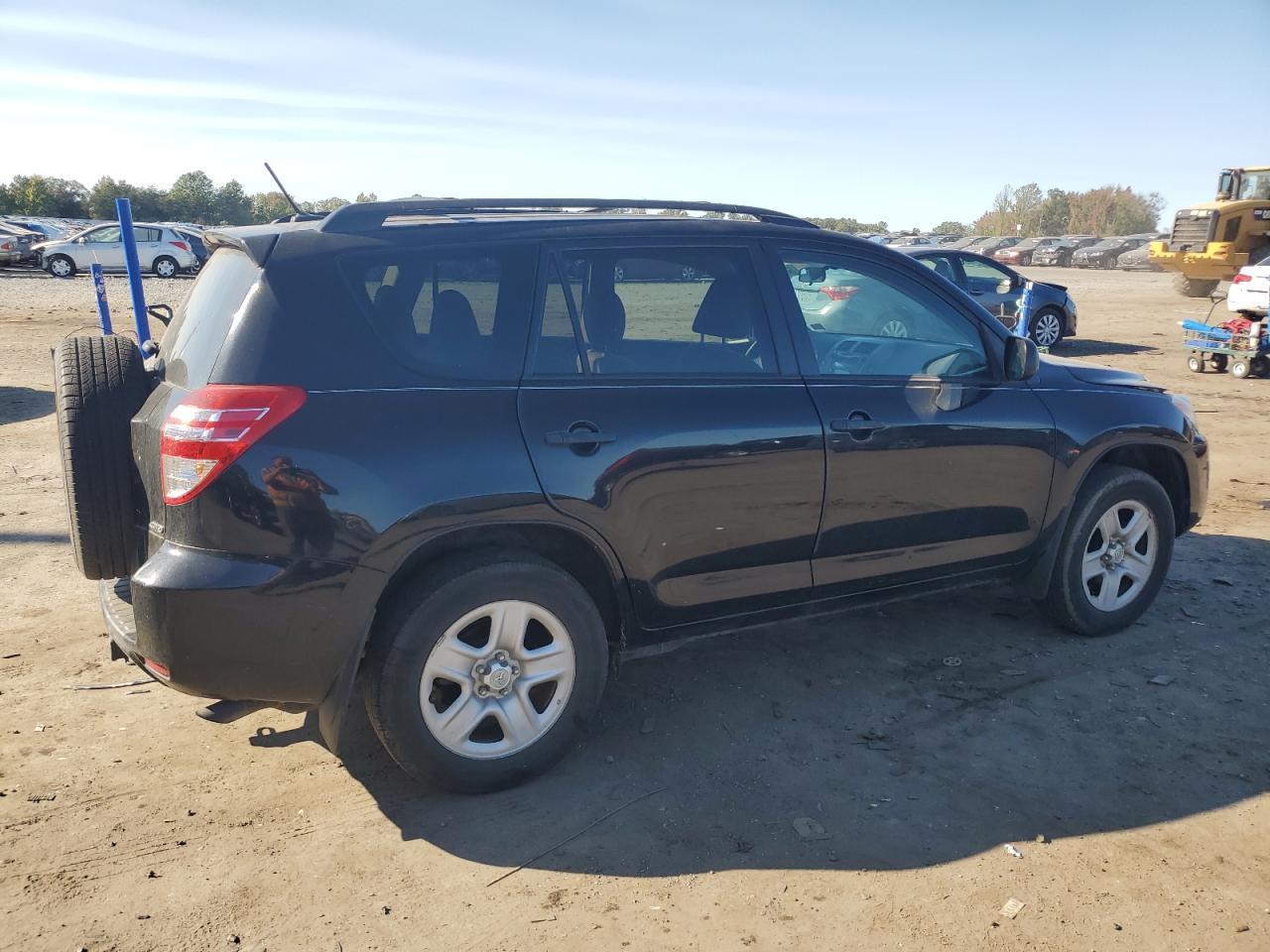 2011 Toyota Rav4 - Image 3