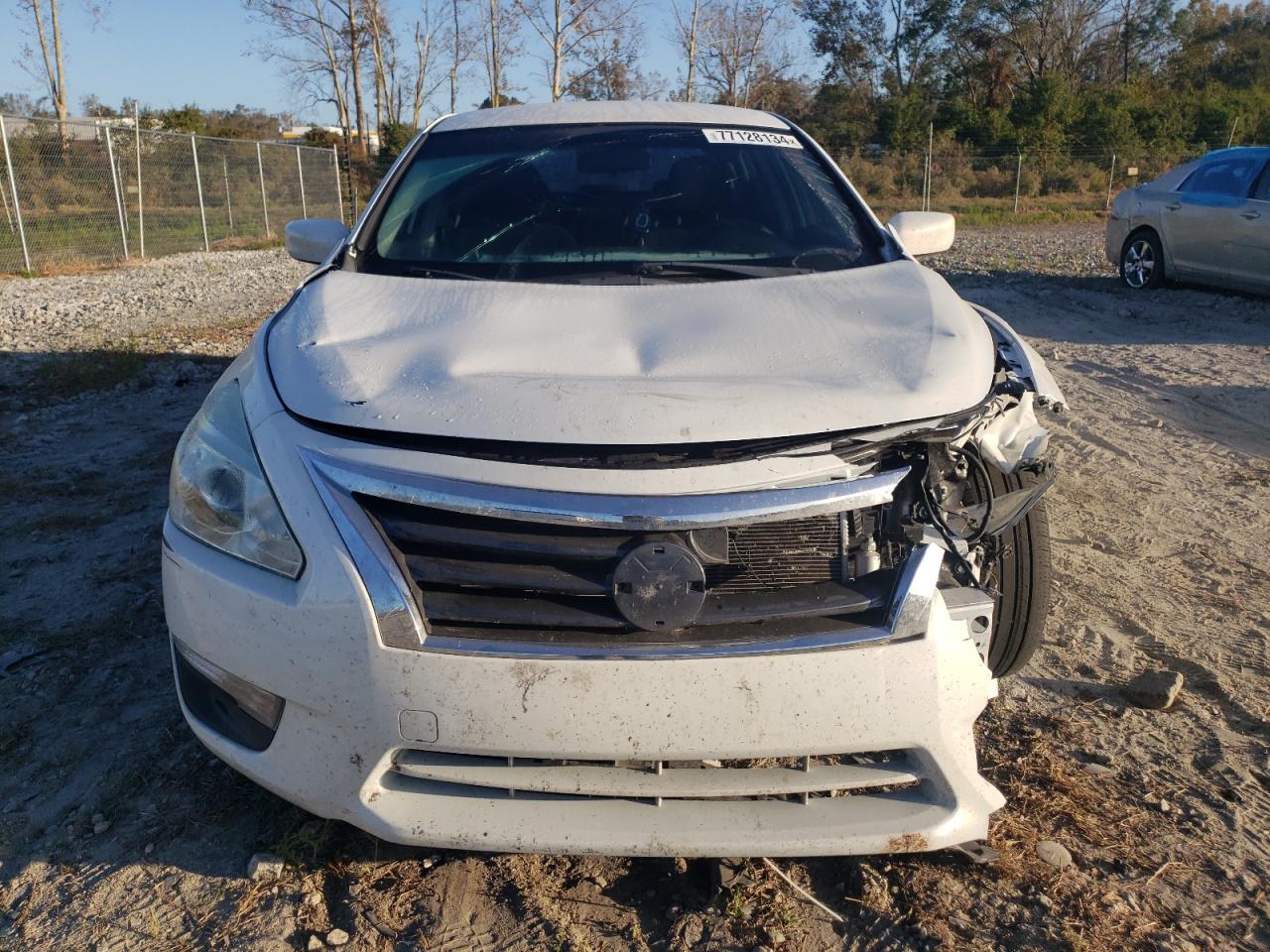 2015 Nissan Altima 2.5 - Image 5