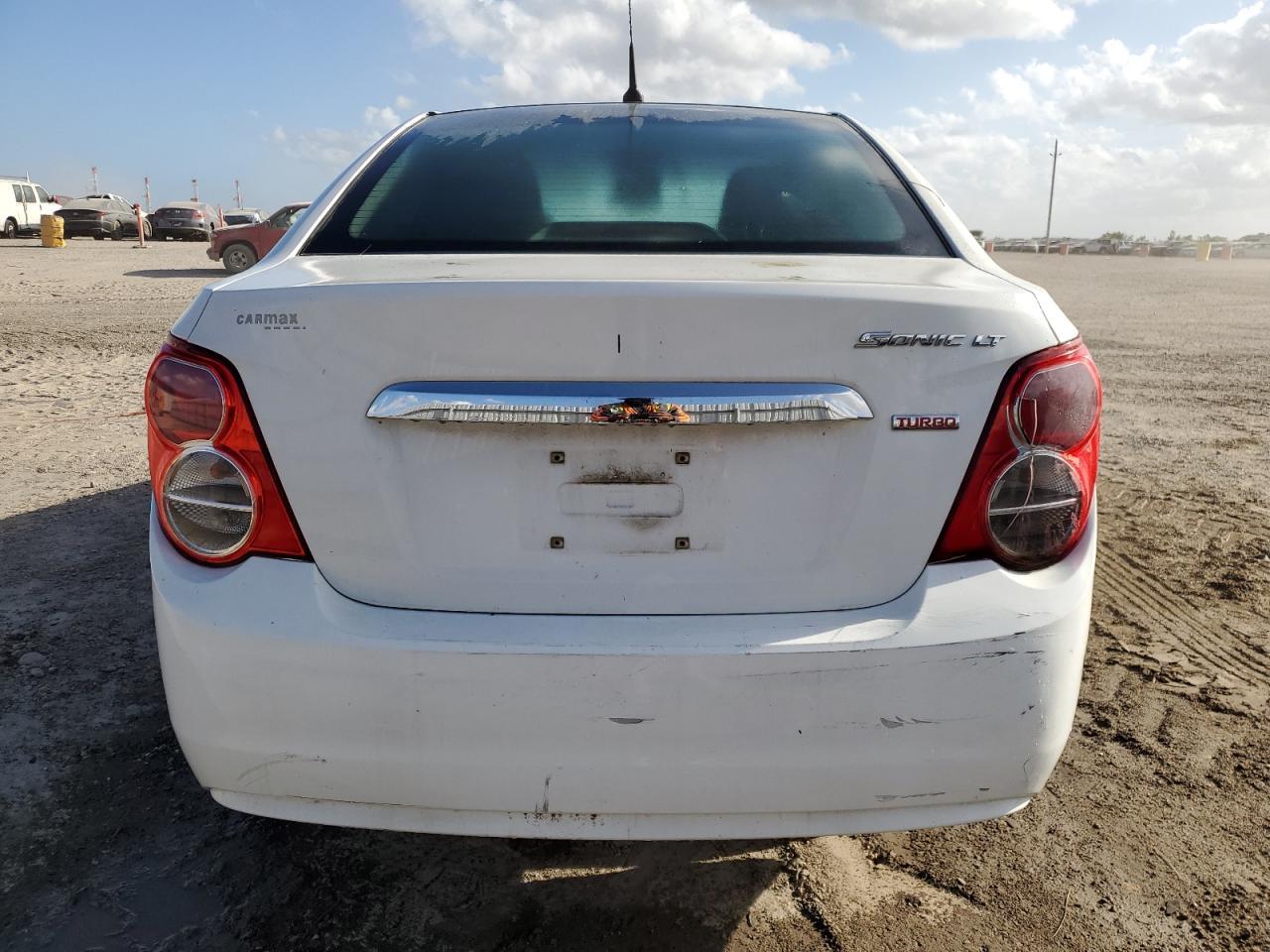 2012 Chevrolet Sonic Lt - Фото 6