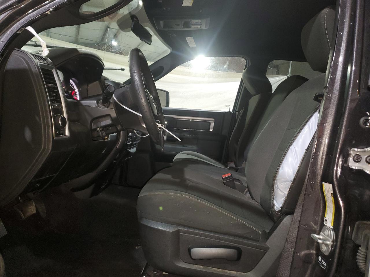 2022 Ram 1500 Classic Slt - Image 7