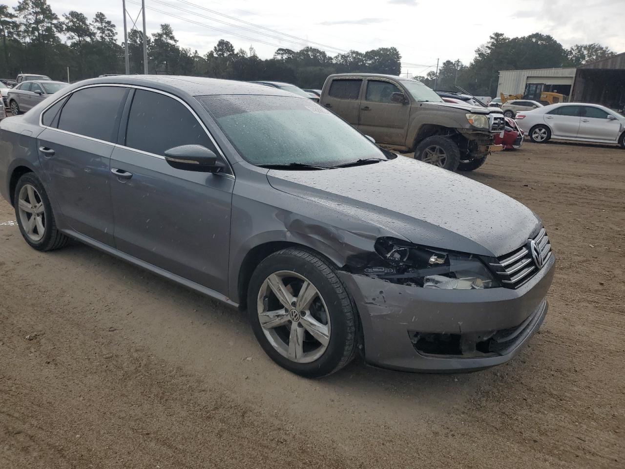 2012 Volkswagen Passat Se - Image 4