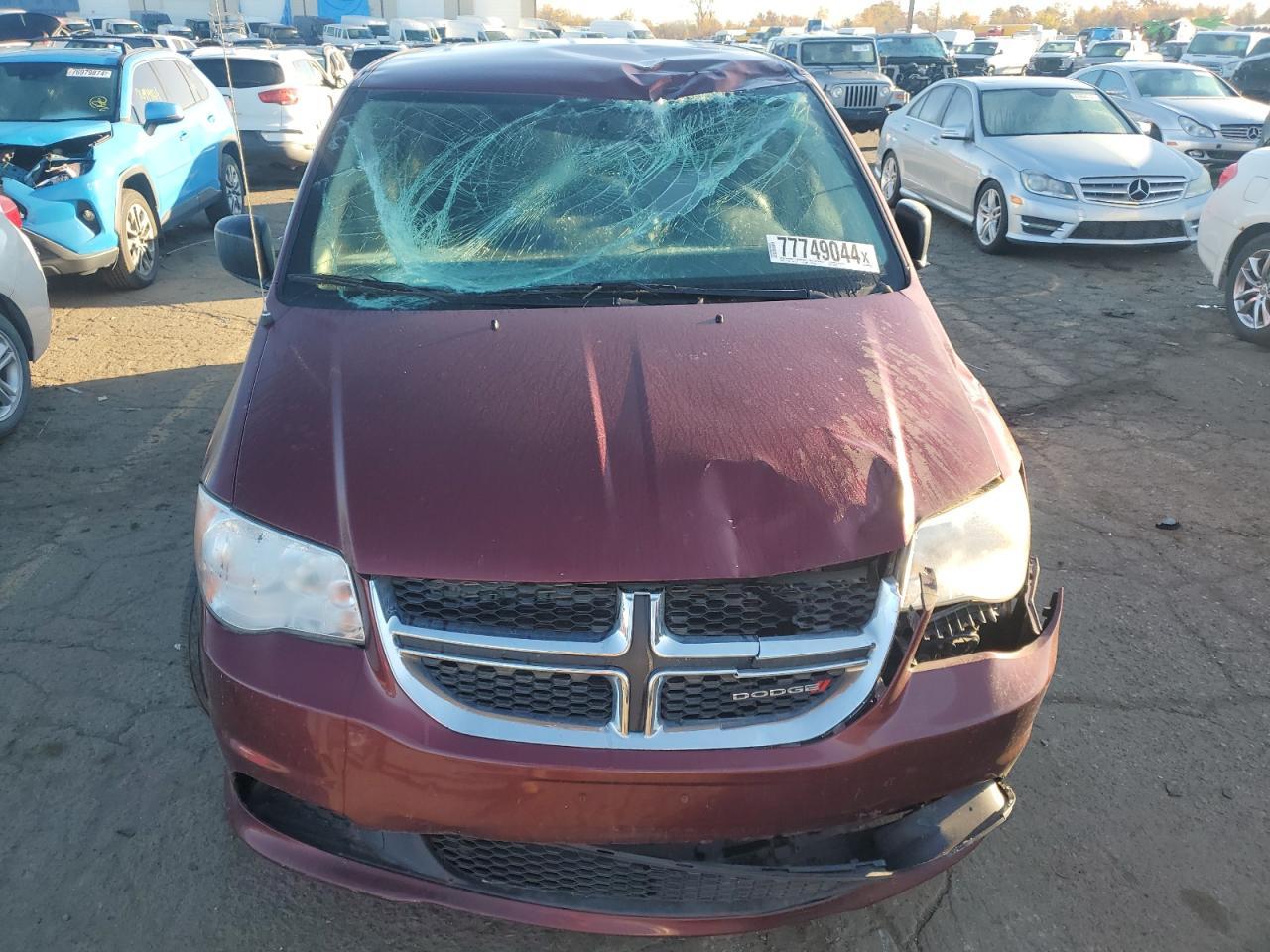 2018 Dodge Grand Caravan Se - Image 5