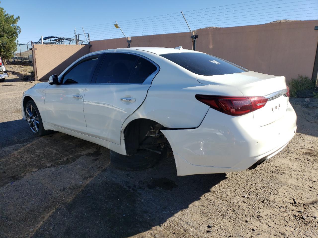 2019 Infiniti Q50 Luxe - Фото 2