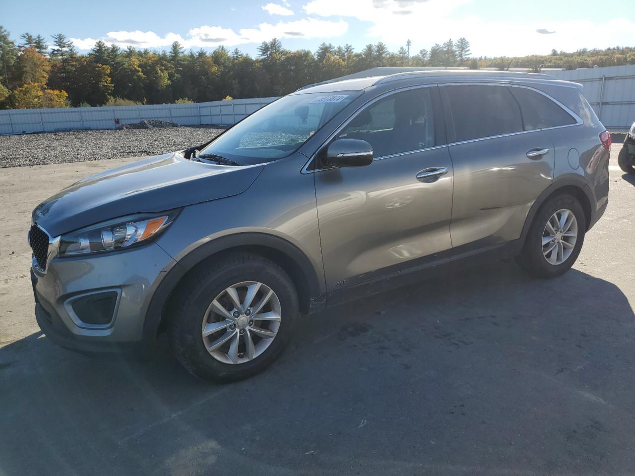 2016 Kia Sorento Lx