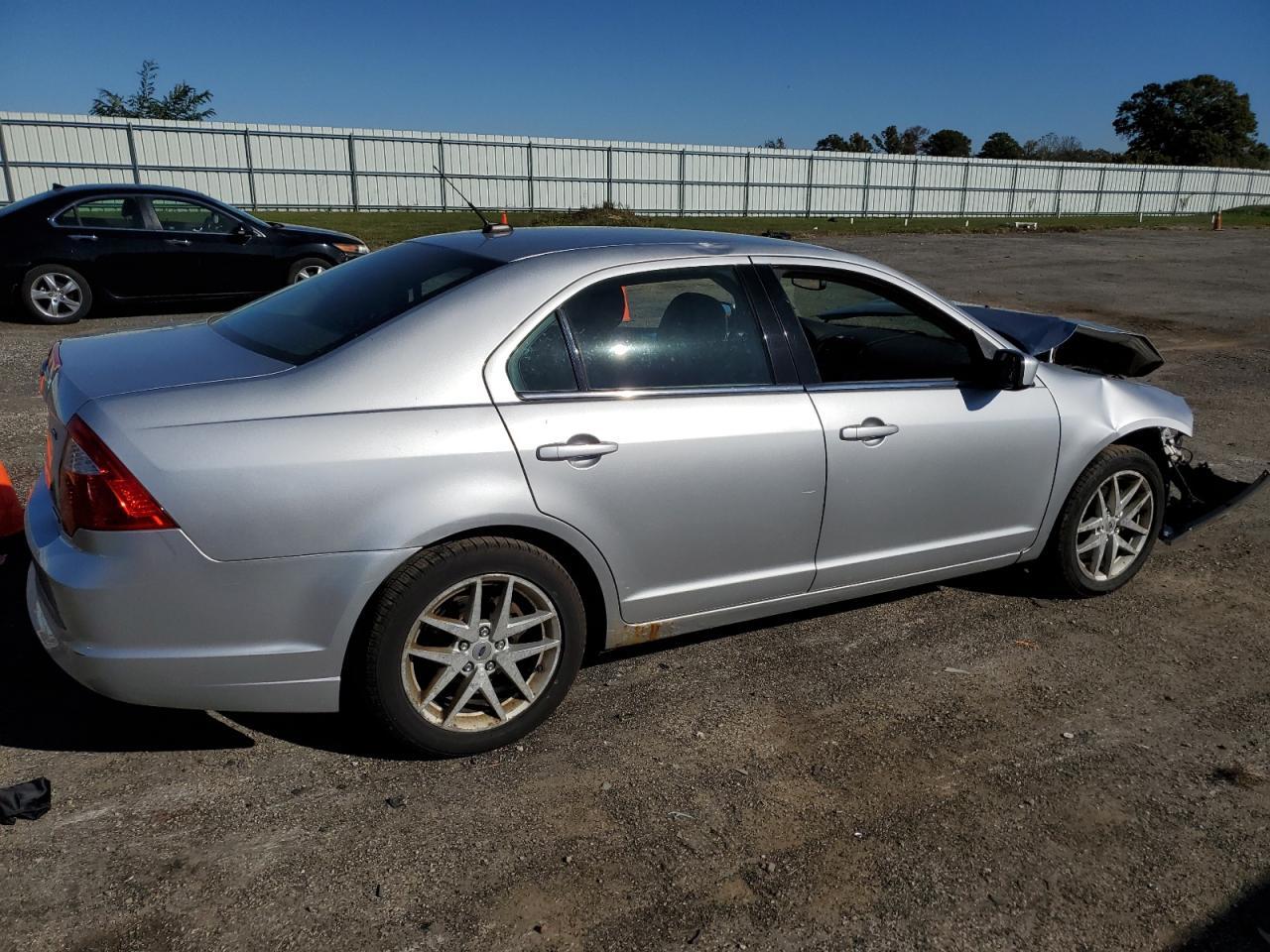 2012 Ford Fusion Sel - Image 3