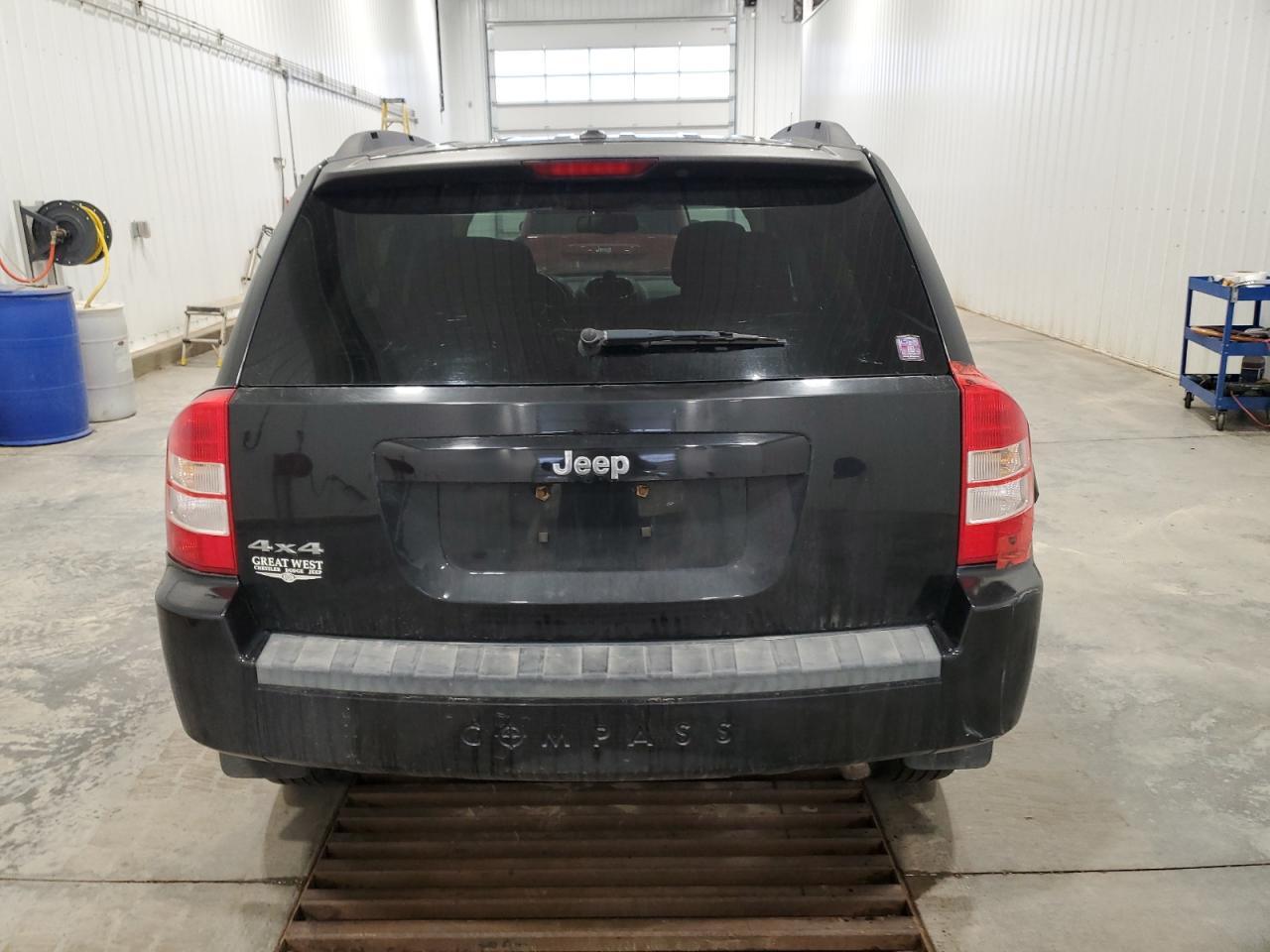 2010 Jeep Compass Sport - Image 6