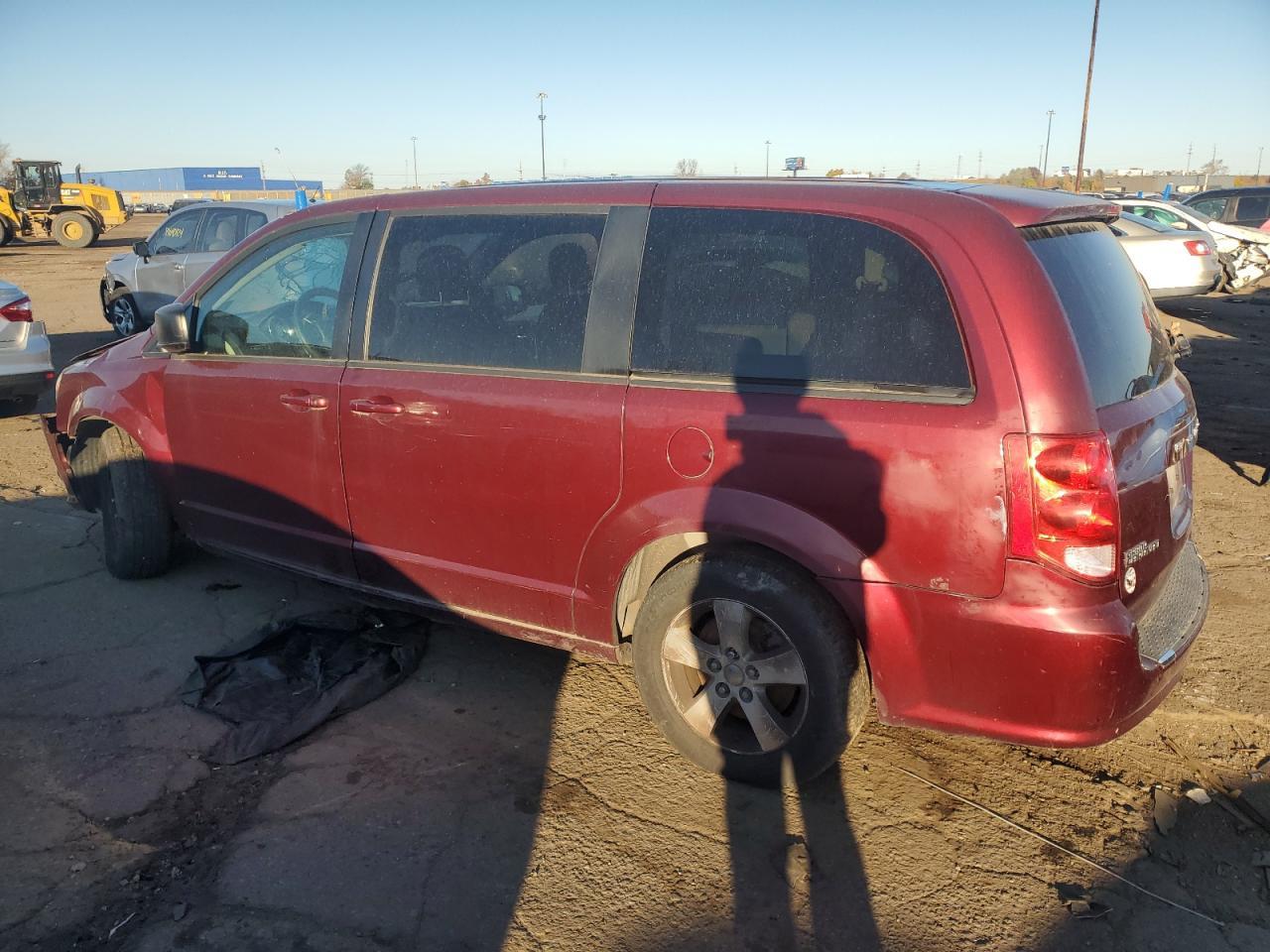 2018 Dodge Grand Caravan Se - Image 2