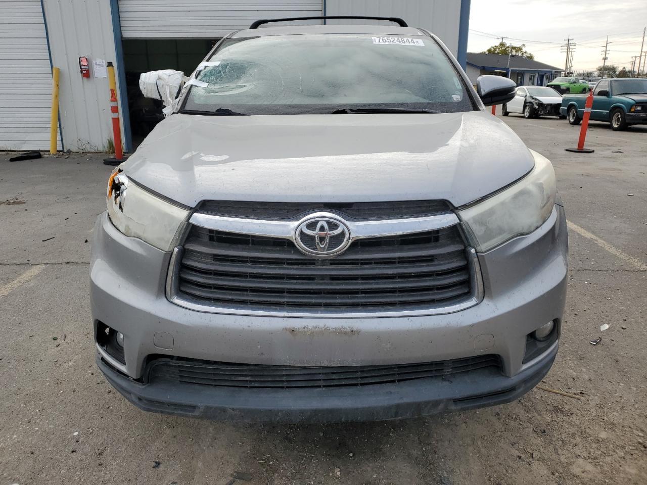 2016 Toyota Highlander Le - Фото 5