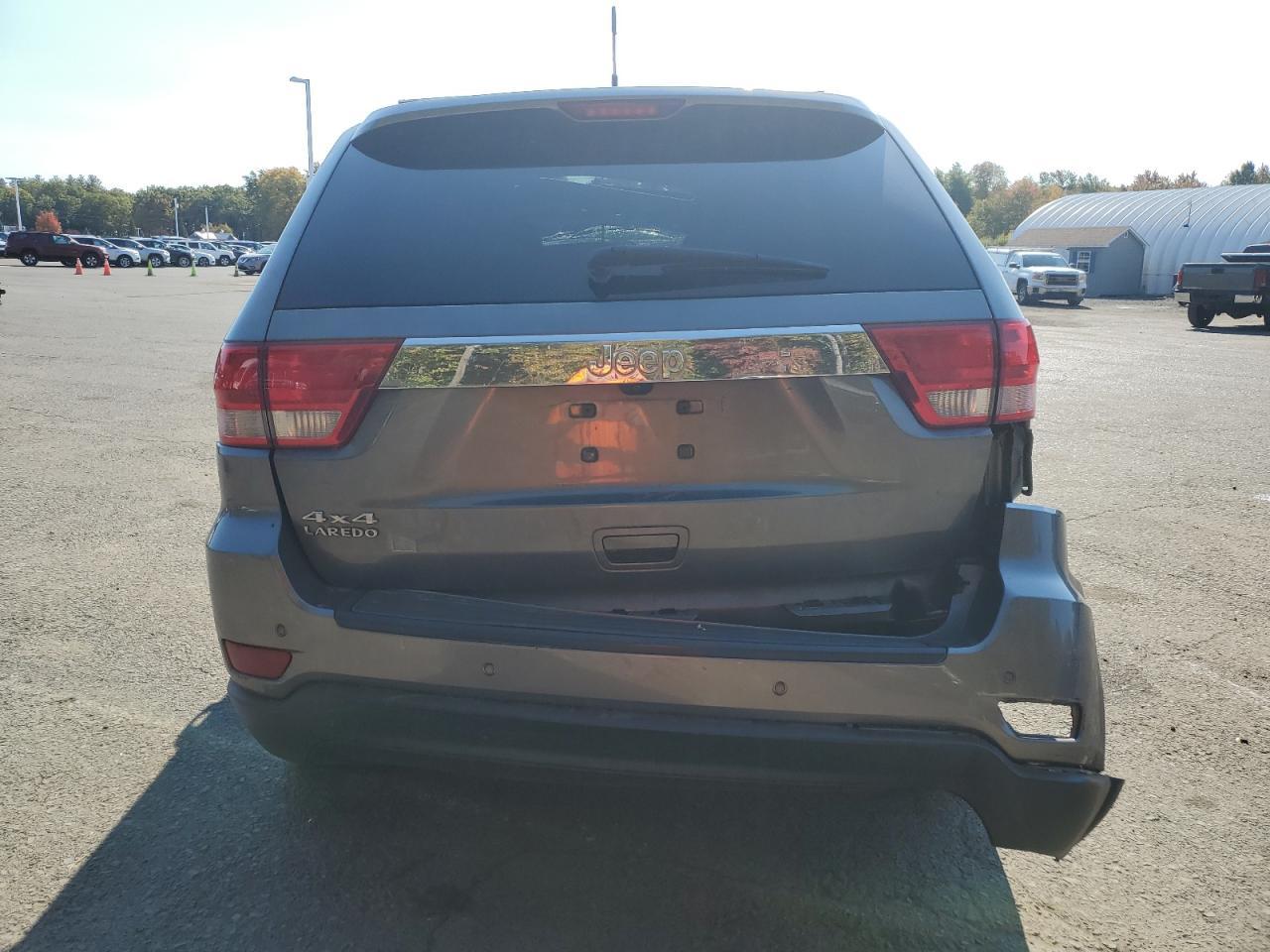 2012 Jeep Grand Cherokee Laredo - Фото 6