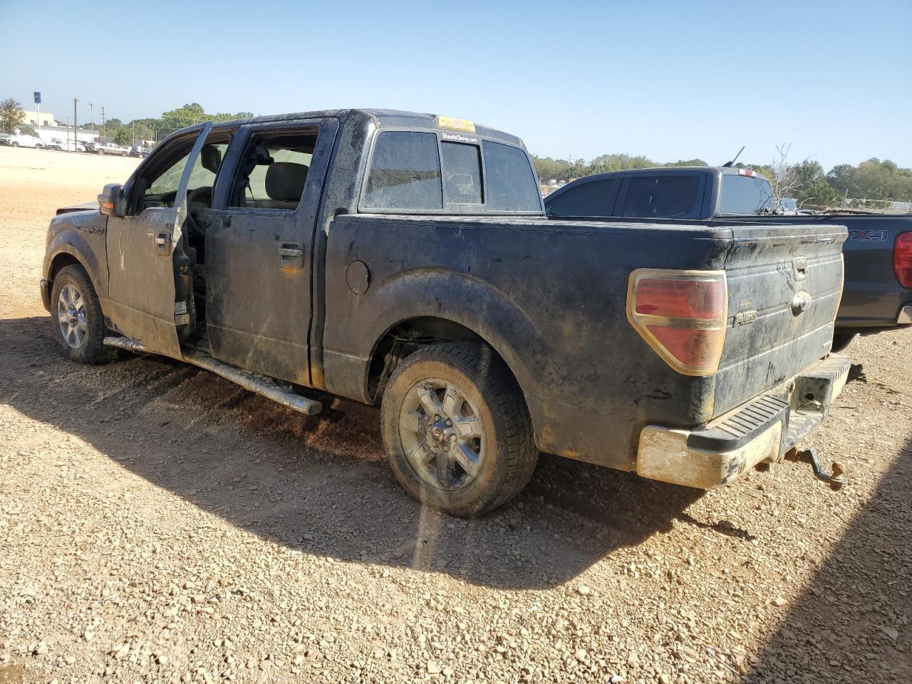 2014 Ford F150 Supercrew - Фото 2
