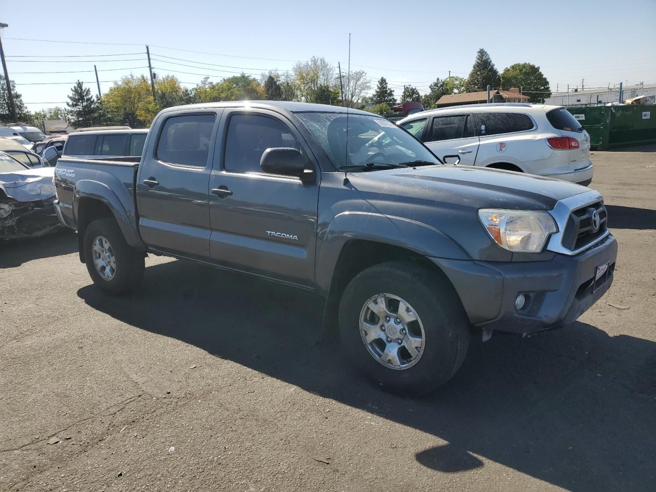 2015 Toyota Tacoma Double Cab - Image 4