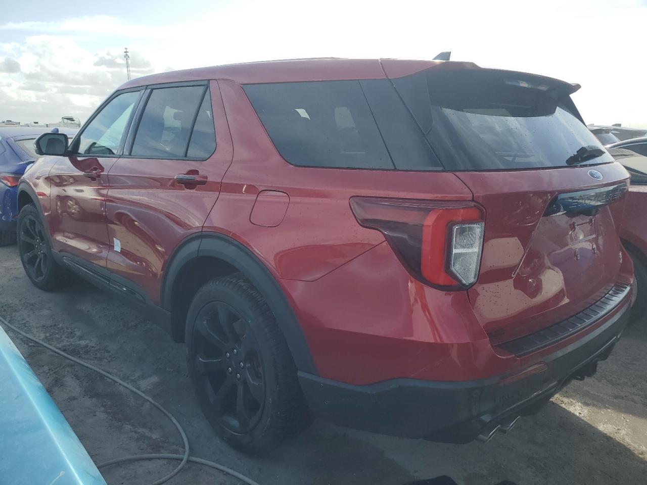 2022 Ford Explorer St - Image 2