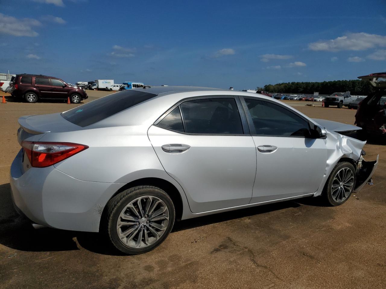 2014 Toyota Corolla L - Image 3