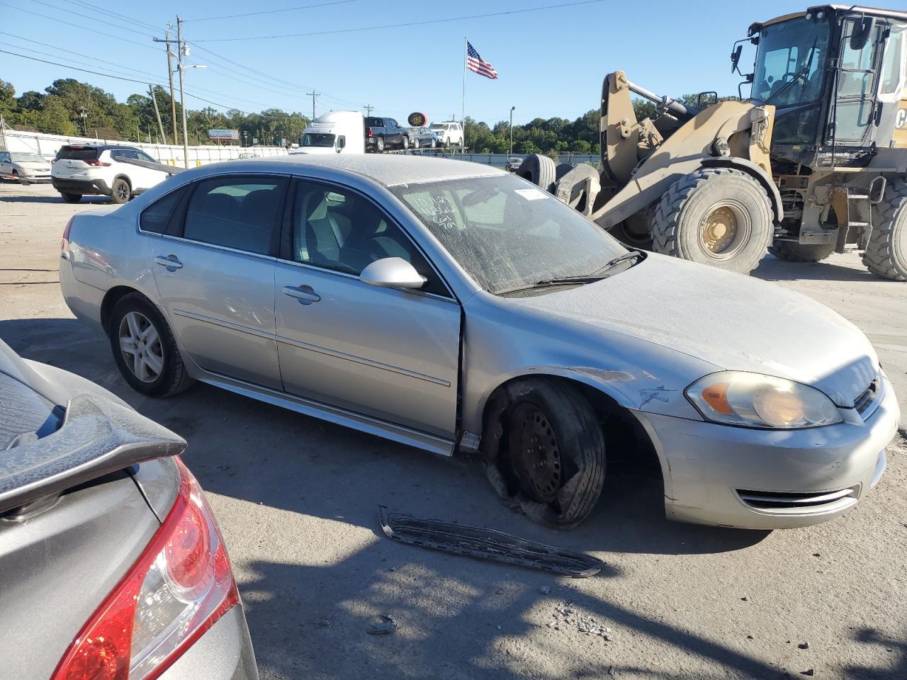 2011 Chevrolet Impala Ls - Image 4