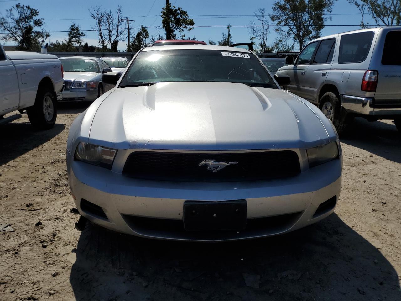 2012 Ford Mustang - Image 5