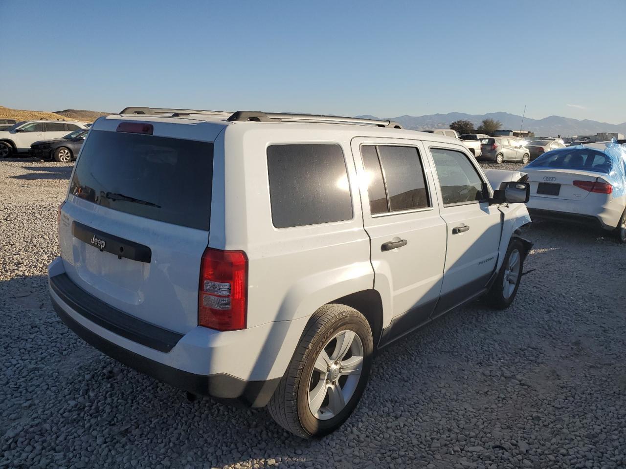 2016 Jeep Patriot Sport - Фото 3