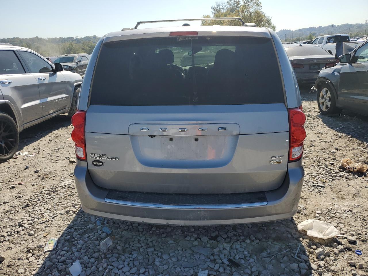 2018 Dodge Grand Caravan Gt - Image 6