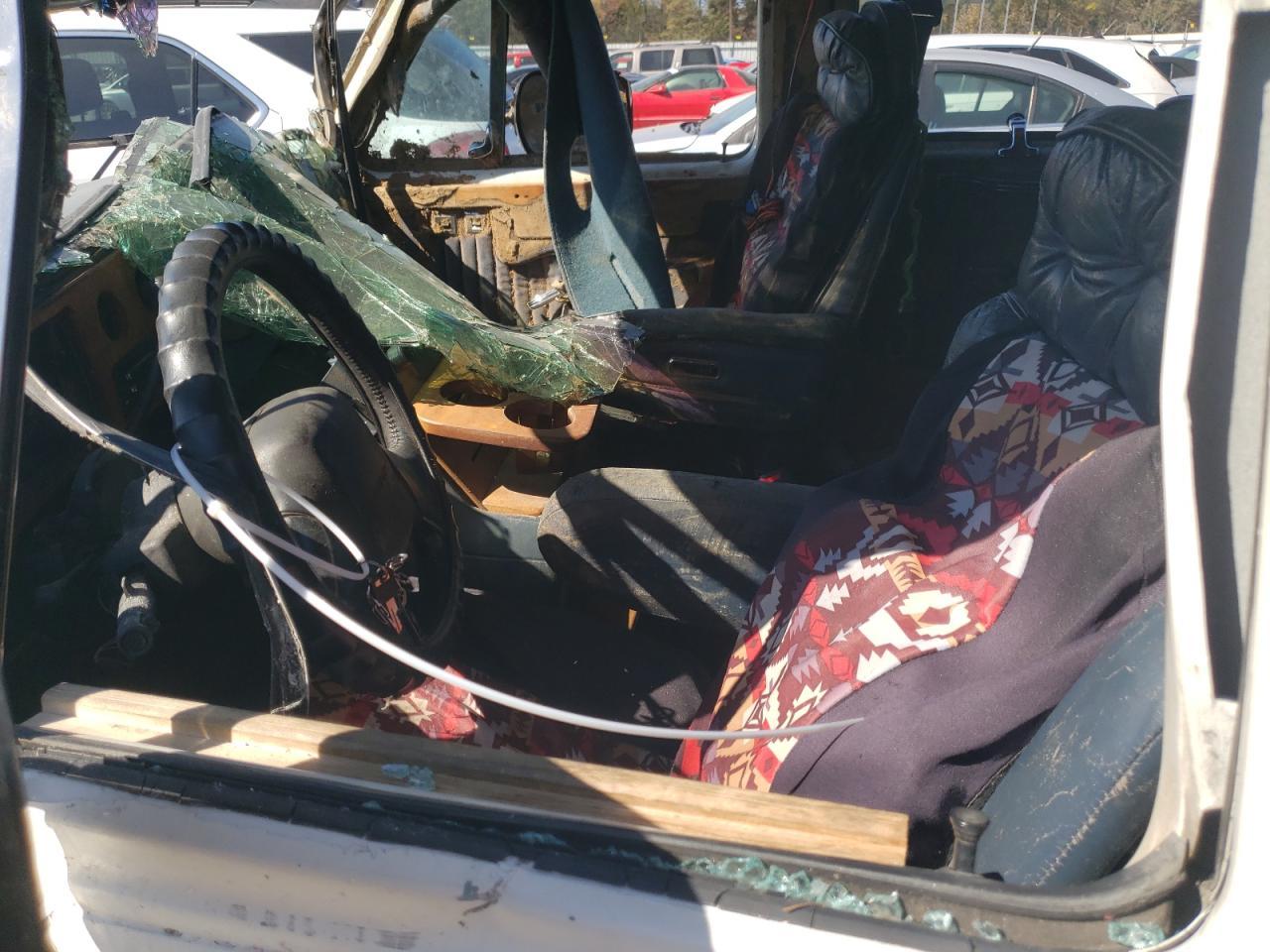 1992 Chevrolet G20 - Image 7