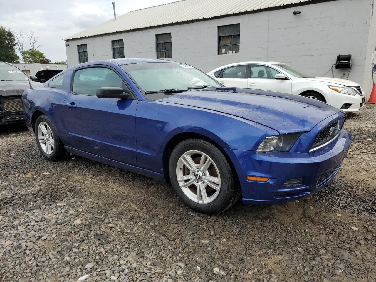 2013 Ford Mustang - Image 4