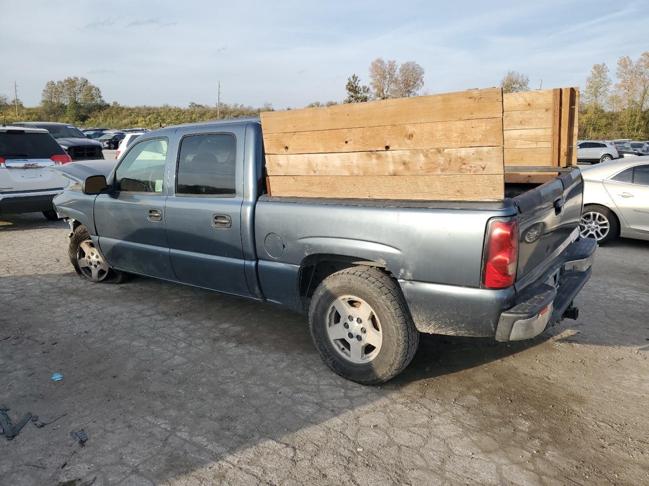 2006 Chevrolet Silverado C1500 - Фото 2