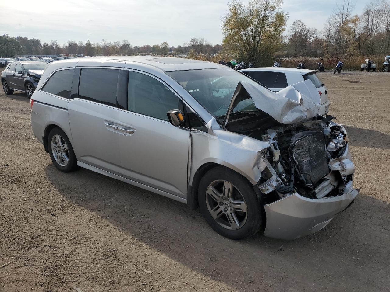 2012 Honda Odyssey Touring - Фото 4