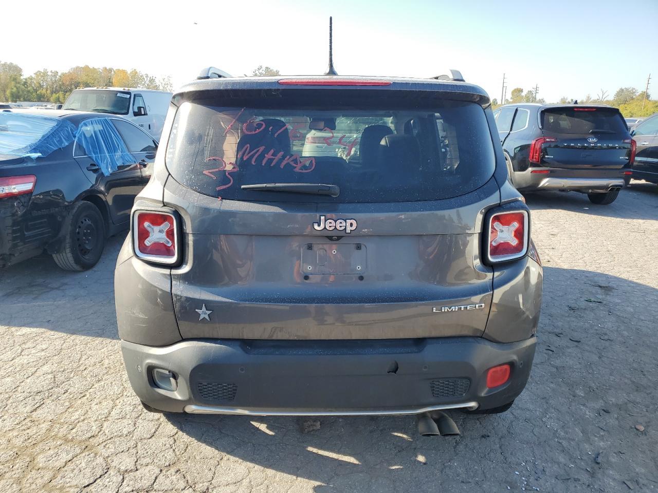 2016 Jeep Renegade Limited - Фото 6