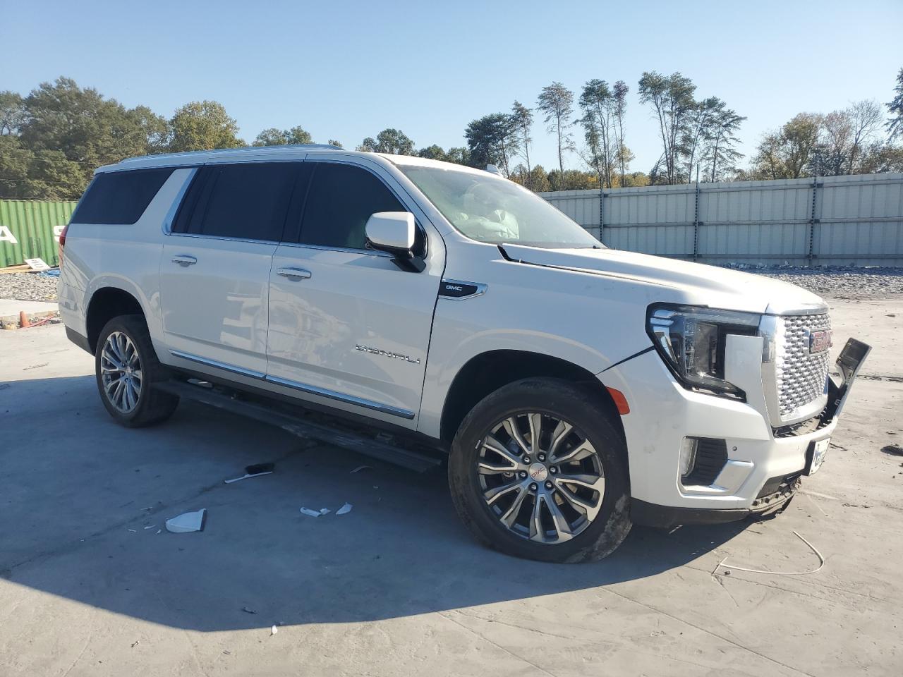 2023 GMC Yukon Xl Denali - Фото 4