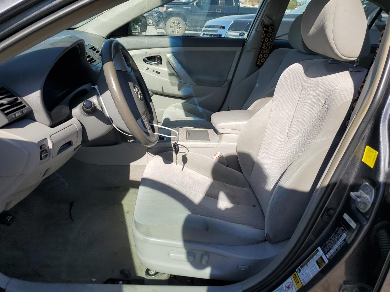 2011 Toyota Camry Base - Фото 7